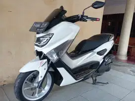 YAMAHA NMAX ABS 2017 GOOD CONDITION