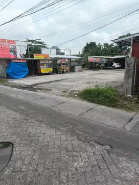 Dijual tanah medokan semmapir coock untuk usaha atau rumah luas 583 m2