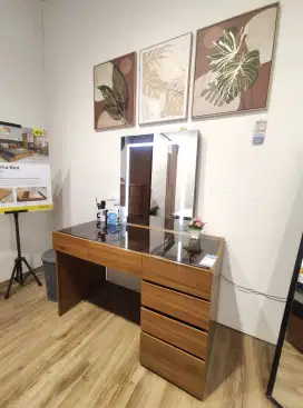 BISA CICILAN DREAS TABLE SAKHA