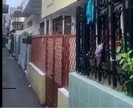 DIJUAL RUMAH DI BAWAH NJOP di Tambora dekat Area Kota Jakarta Barat