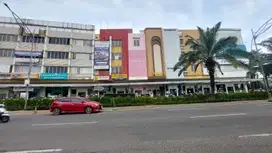 Ruko Hadap Jalan Raya Graha Bulevar Summarecon Bekasi