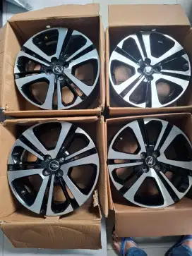 Jual murah Velg OEM daihatsu rocky R17