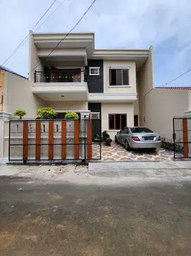 Rumah baru siap huni di rawamangun jakarta timur