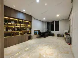 Dijual Rumah 2 Lantai Furnished Dibawah Pasaran Di Citra Raya.