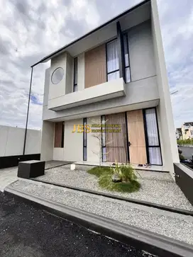 Dijual Villa di Komplek Osaka Nodigon Gate Jalan Pasar 1 - Sunggal