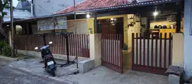 DEKAT MERR Rumah 1 Lantai Perum Rungkut Barata Luas 200 Meter