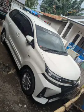 Mobil new Veloz tahun 2021 lelang cepat