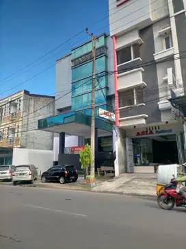 Trn Hrg Gedung jl Sulawesi Ex Bank Banten Luas 624M² LB 1.365M 5 Lt