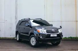 Toyota Fortuner 2.5 G Diesel Matic Jok beludru