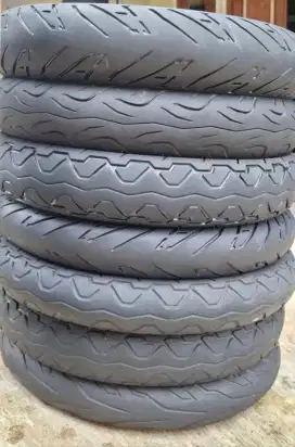 Dicari untuk dibeli ban bekas motor khusus partaian