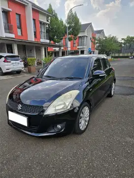 Dijual Cepat! Suzuki Swift GX AT 2014, Mulus & Terawat!