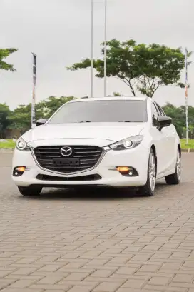 Mazda 3 Hatchback 2.0 Skyactiv 2018