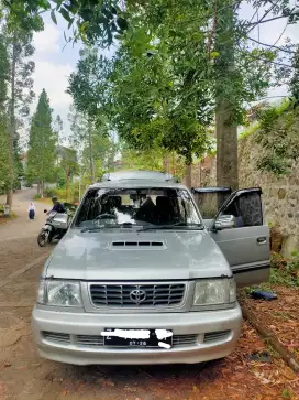 Kijang SGX 2001