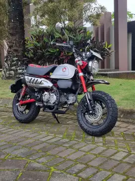 Honda Monkey 125cc thn 2024 5 Speed N Malang Odo 2rb Koko Motor
