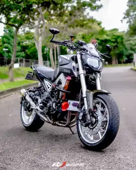 Yamaha MT09 Nik 2015 Warna Grey Knalpot Arrow