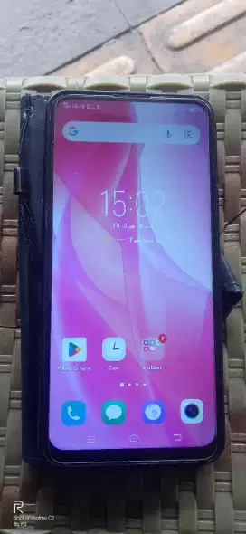 Vivo V15 ram 8-256GB 4G