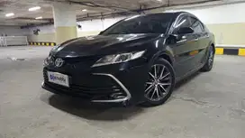 Like New TDP 27JT Toyota Camry 2.5 V Bensin-AT 2023 Hitam