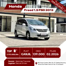 HONDA FREED 1.5 PSD 2012