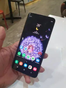 Dijual Samsung S9 4/64 NFC Fullset RESMI SEIN Normal Mulus 90%.