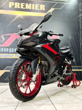 DP 3jt Honda New CBR150R FI USD TH 2022 Gas riding satset