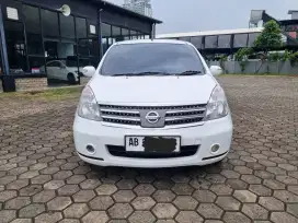 Nissan Livina 1.5 XV Ultimate At 2010