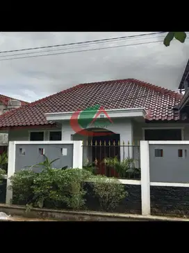 Di Jual Rumah Pribadi di Cibubur dekat Perumahan Citra Grand Strategis