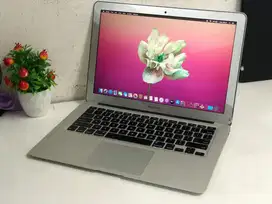 APPLE MACBOOK AIR 2012