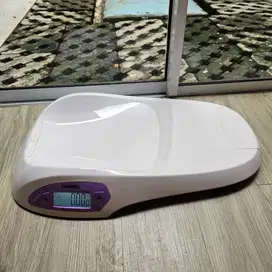 Timbangan Bayi Digital Onemed 721 Bekas – Dengan Bluetooth