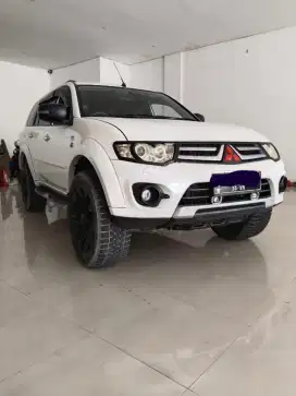 Pajero Dakar 2,5 A/T 2014 #matic #pajeromatic #pajeroputih