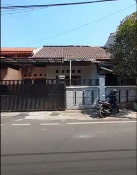 RUMAH CANTIK DI RAWASARI CEMPAKA PUTIH TIMUR SIAP HUNI