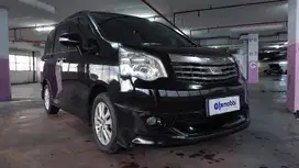 Toyota Nav1 2.0 V Limited Bensin-AT 2015