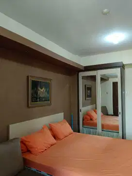 Dijual apartemen the green pramuka city studio furnish
