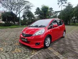 LOWKM SERVICE RECORD! Honda Jazz 1.5 S AT 2011 MOBIL BAGUS SIAP PAKAI