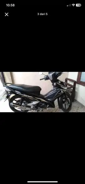 Supra X 125 FI 2016 Hitam