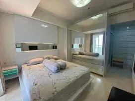 Disewa 2BR Lantai Rendah Furish Cakep Apartemen Royal Mediterania