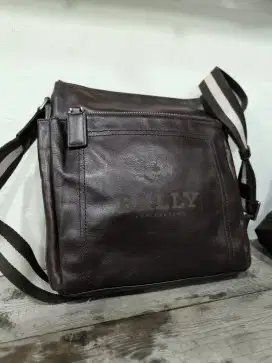 Tas Sling bag brand bally Made in Switzerland