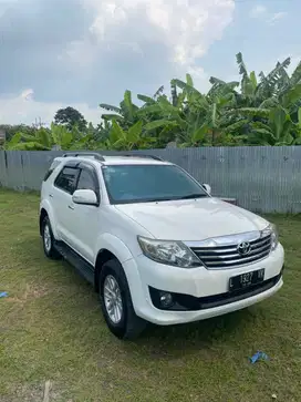 Fortuner Diesel Matic 2011