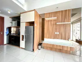 Disewkan Studio Furnish Apartemen Royal Mediterania di Tanjung Duren