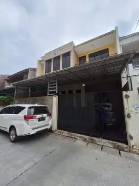 Disewa rumah Taman ratu dkt green ville/tanjung duren/duri kepa