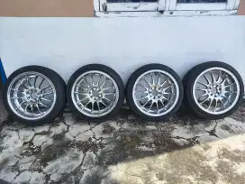 Velg Chrome R17 + Ban Dunlop 205/45