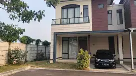 Rumah siap huni di kawasan lavon suvarna sutera