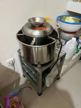 Mesin penggiling daging pembuat bakso