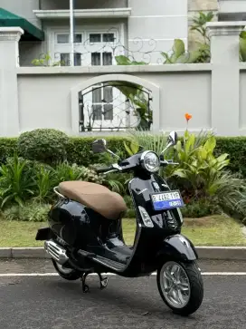 PIAGGIO VESPA PRIMAVERA 150 IGET ABS TAHUN 2018 PERFECT CONDITION
