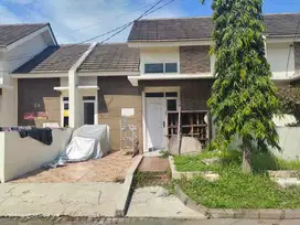 Perum Green Park Residence 2 Blok C4 No 9 Kel Ganting Gedangan Sda