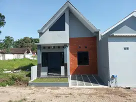 RUMAH SCANDINAVIAN BERLOKASI STRATEGIS DI BURING DIJUAL MURAH SHM