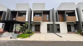 Dijual Rumah Dengan Lingkungan Sehat di Summarecon Crown Gading Bekasi