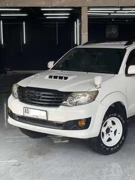 Jual Fortuner VNT 2013