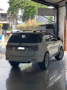 Jual Fortuner VNT 2013