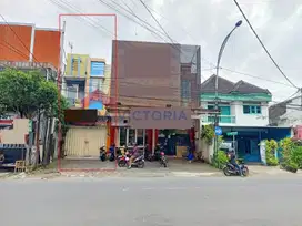 Ruko Jual Dekat Perpustakaan Umum Cocok untuk Usaha