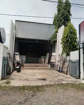 Toko di Majapahit Pedurungan Semarang